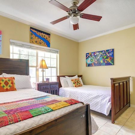 Lakefront Lago Vista Condo With Resort Amenities! Exterior photo