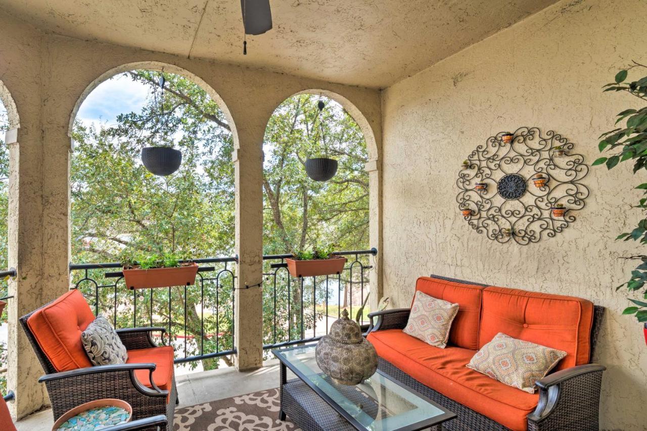 Lakefront Lago Vista Condo With Resort Amenities! Exterior photo